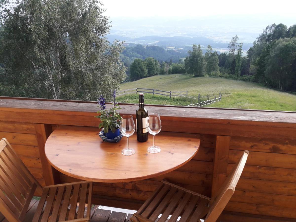 Stroneggerhof Apartment Rieding Екстериор снимка